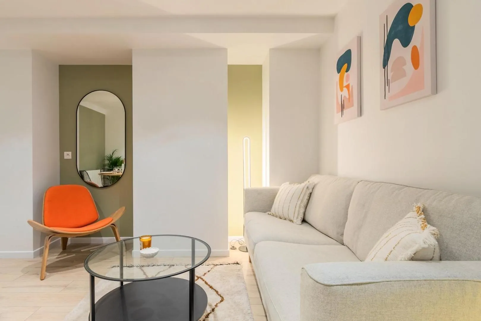 Atypical In Semi-Basement In The Heart Of Lille Apartment